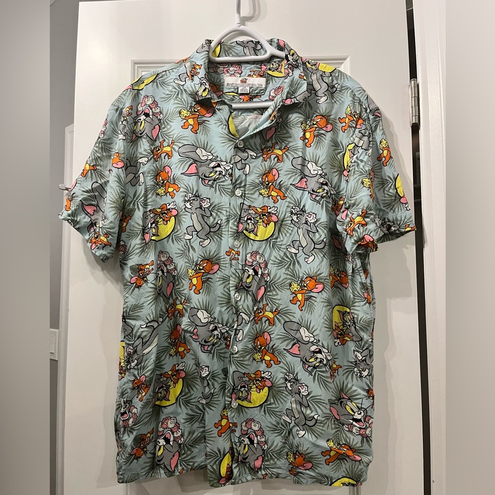 Tom and Jerry Graphic Men's Casual Shirt - Green